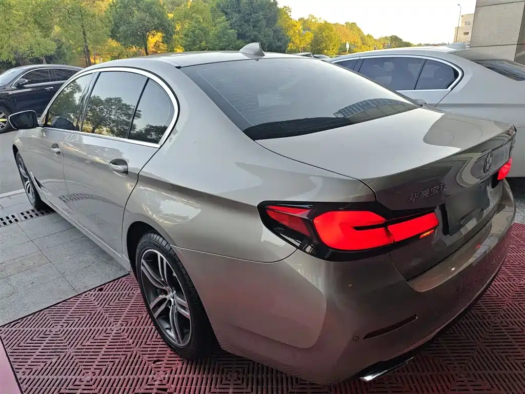 BMW 5 Series 2022 Facelift 530Li Leading Luxury Package фото 5