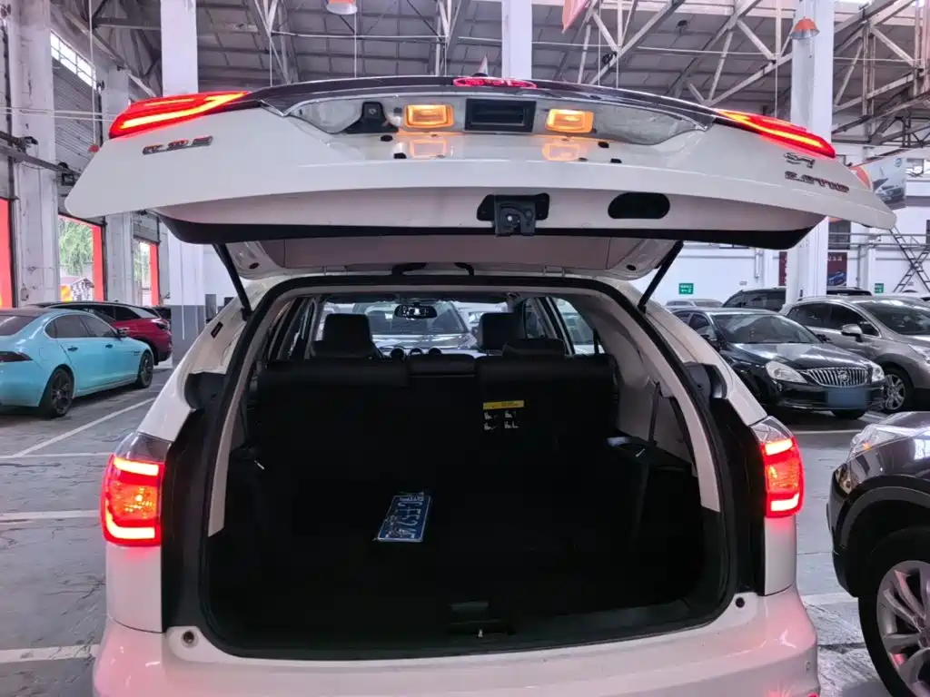 BYD S7 2016 2015 2.0T Upgrade Automatic Flagship