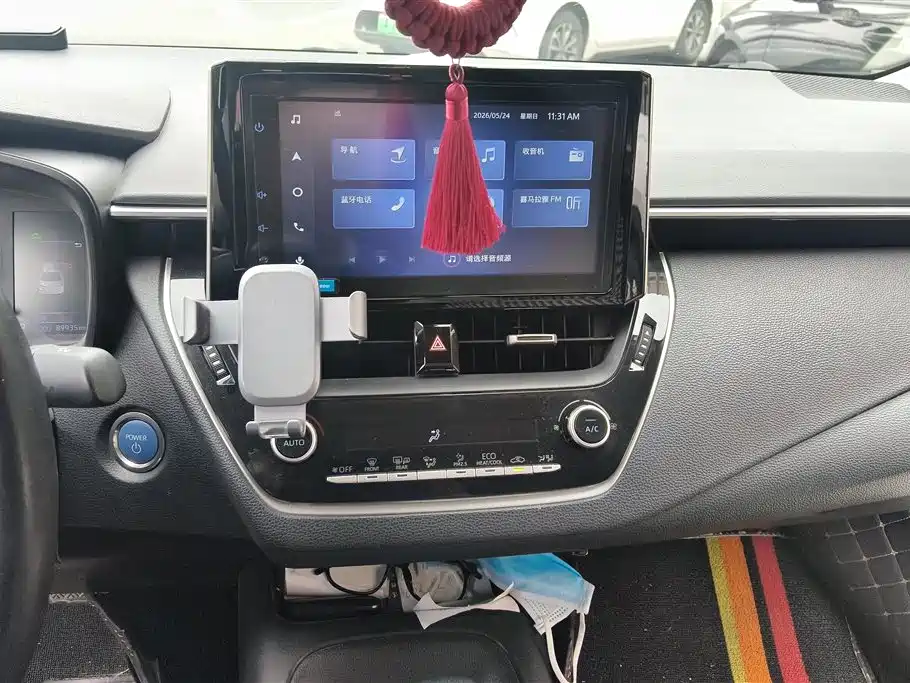 Toyota Corolla 2021 Hybrid 1.8L E-CVT Elite Edition фото 13