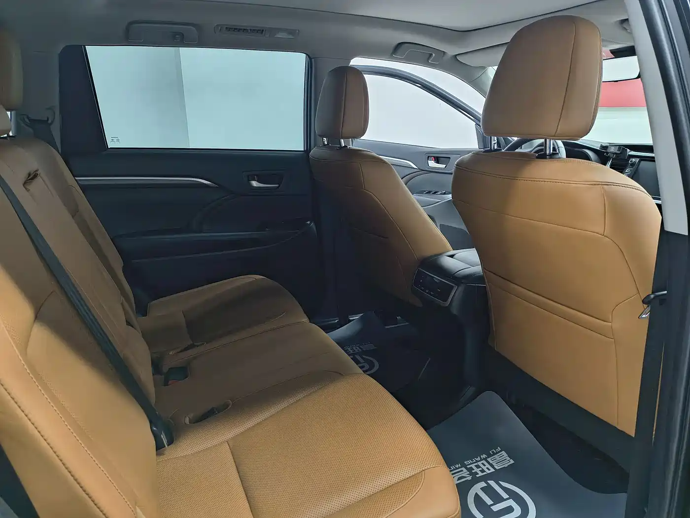 Toyota Highlander 2018 Model 2.0T 4WD Knight Edition 7-Seater China VI фото 22