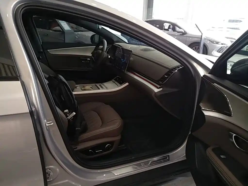BYD Han 2026 2026 Model DM-i Smart Edition 245km Premium