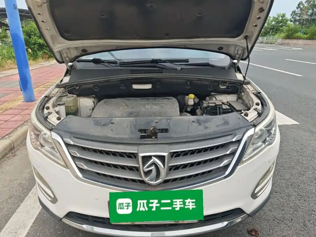 Фото 21 - Baojun 560