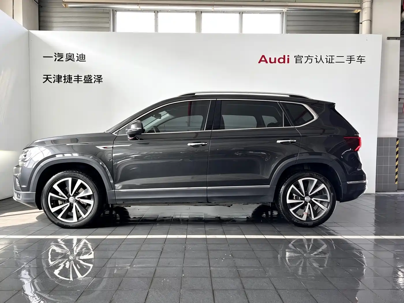 Volkswagen Tharu 2020 330TSI 4WD Luxury Edition China VI фото 6
