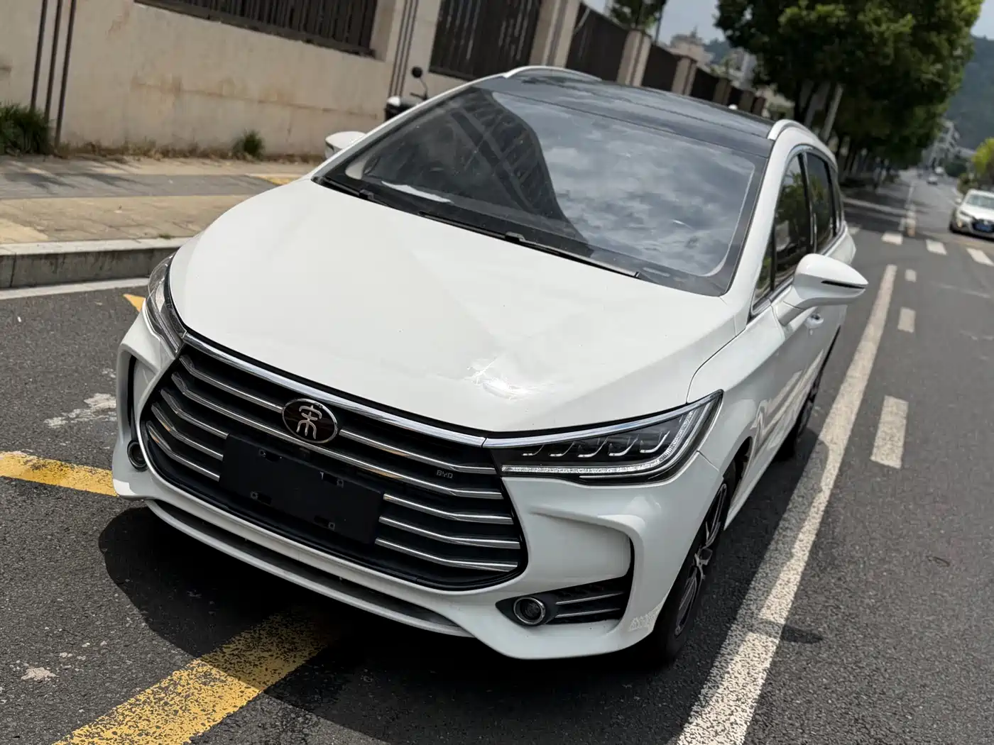 BYD Song MAX 2017 2017 1.5T Auto Smart Elite 7-Seater