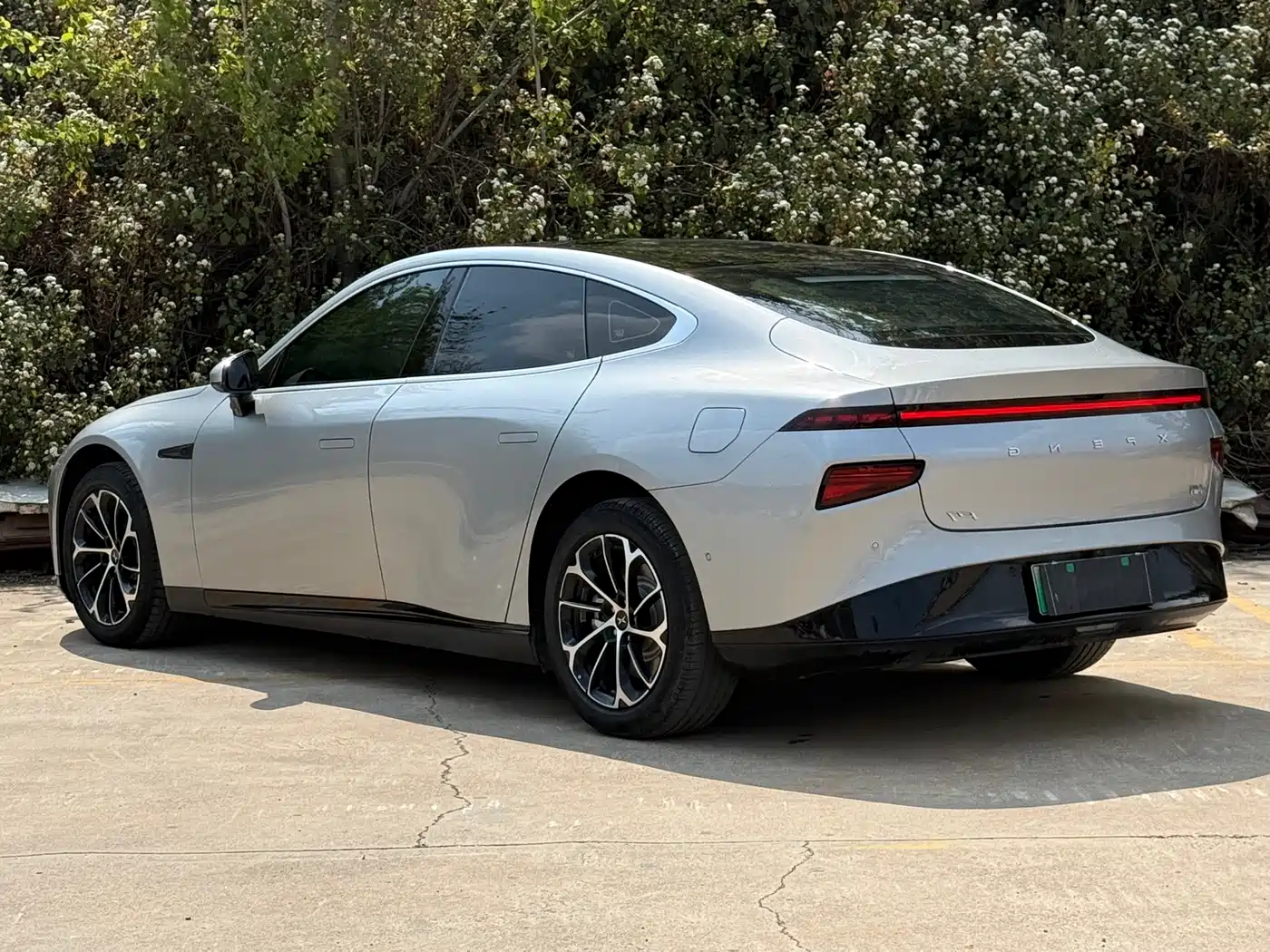 XIAOPENG P7