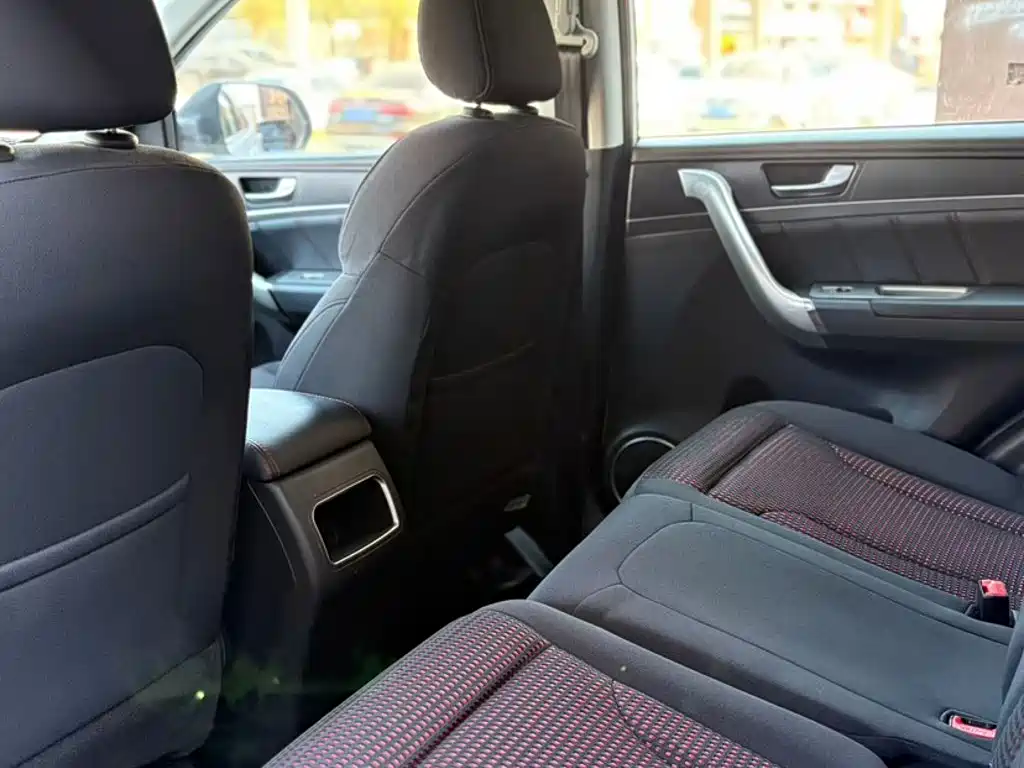 Haval M6 2018 2018 1.5T Manual 2WD Urban