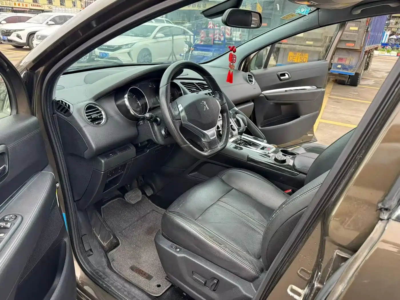 Peugeot 3008 2013 1.6THP Automatic Prestige Edition фото 7