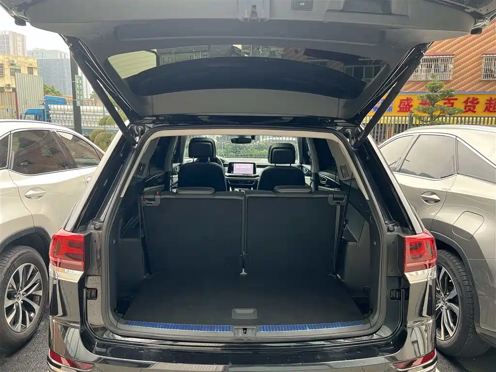 Volkswagen Teramont 2024 380TSI 4WD Prestige Flagship Edition фото 29
