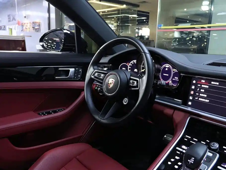 PORSCHE PANAMERA NEW ENERGY