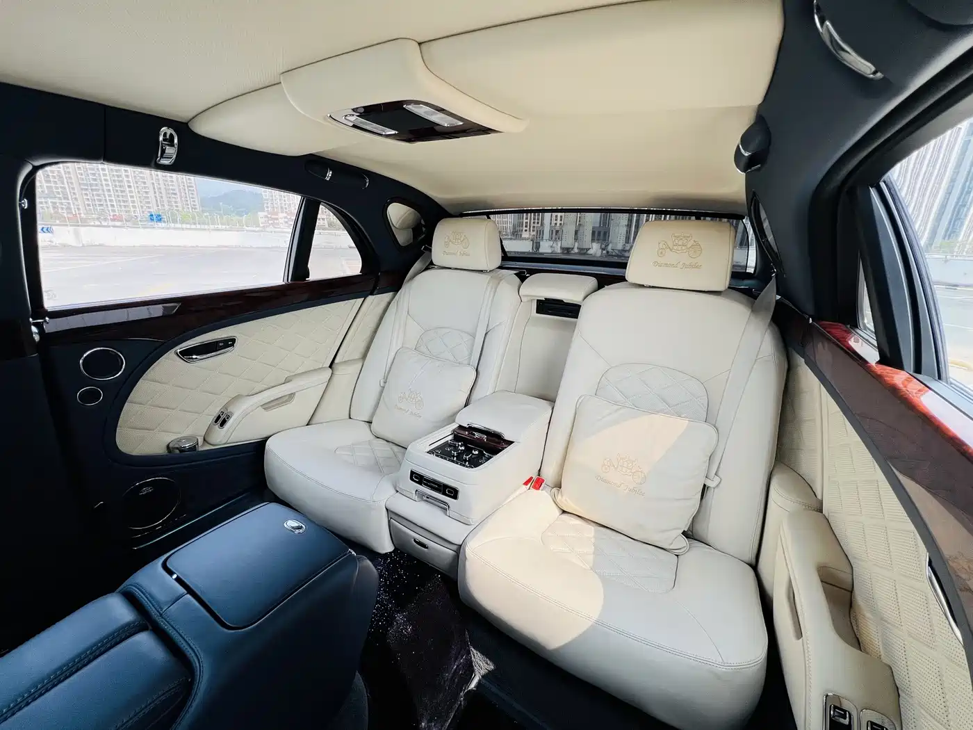 Bentley Mulsanne 2013 2012 Model 6.8T Diamond Jubilee