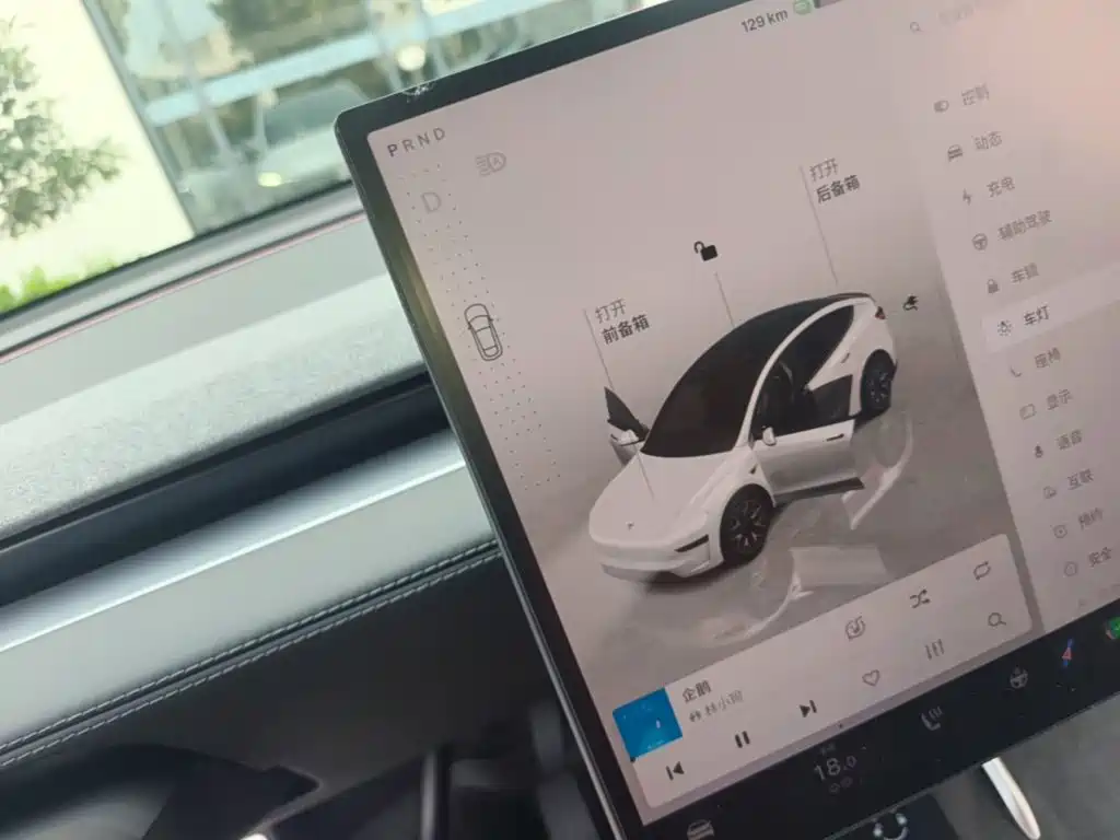 Tesla Model Y L 2026 2025 Facelift Long Range AWD