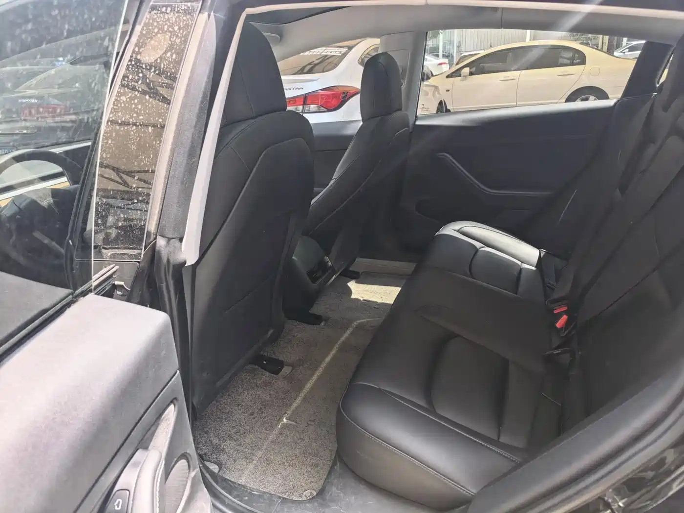 Фото 5 - Tesla Model 3