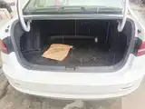 Photo 13 - Volkswagen Lavida