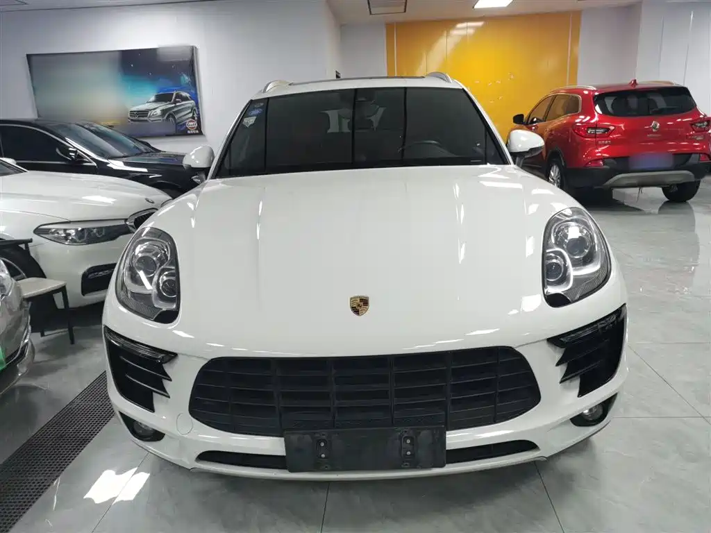 Porsche Macan 2017 Macan 2.0T фото 3