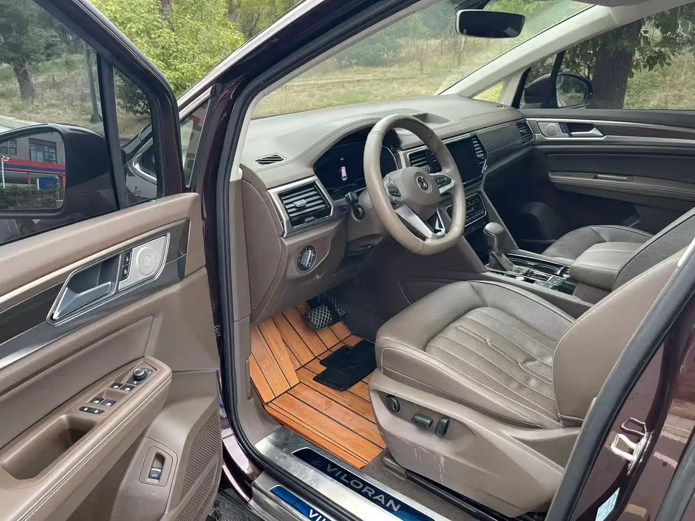 Volkswagen Viloran 2020 330TSI Luxury Edition фото 8