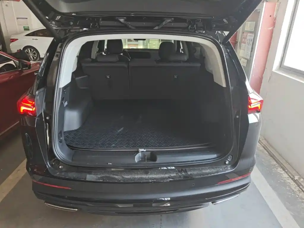 Buick Envision Plus 2026 2026 Envision Plus 28T FWD Base