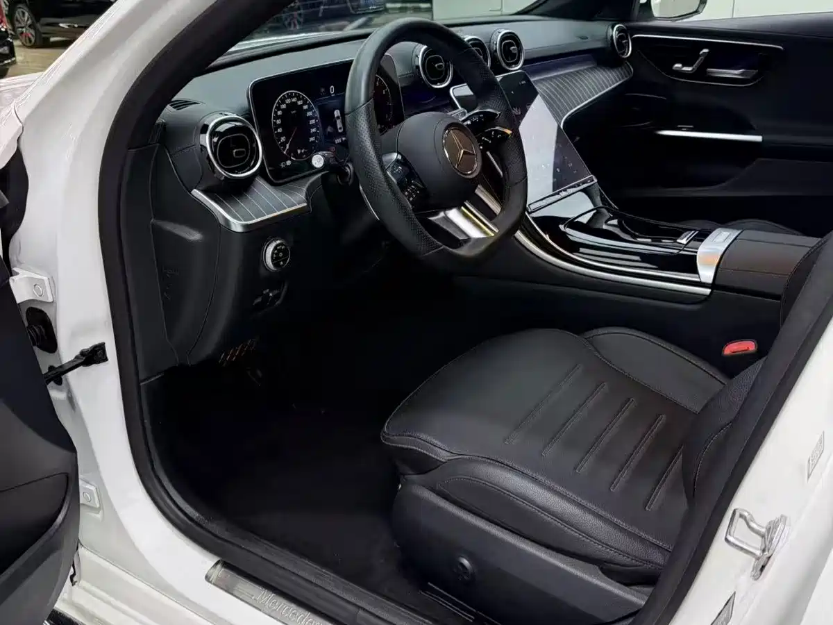 Mercedes-Benz C-Class 2022 C 200 L Sport Version фото 9