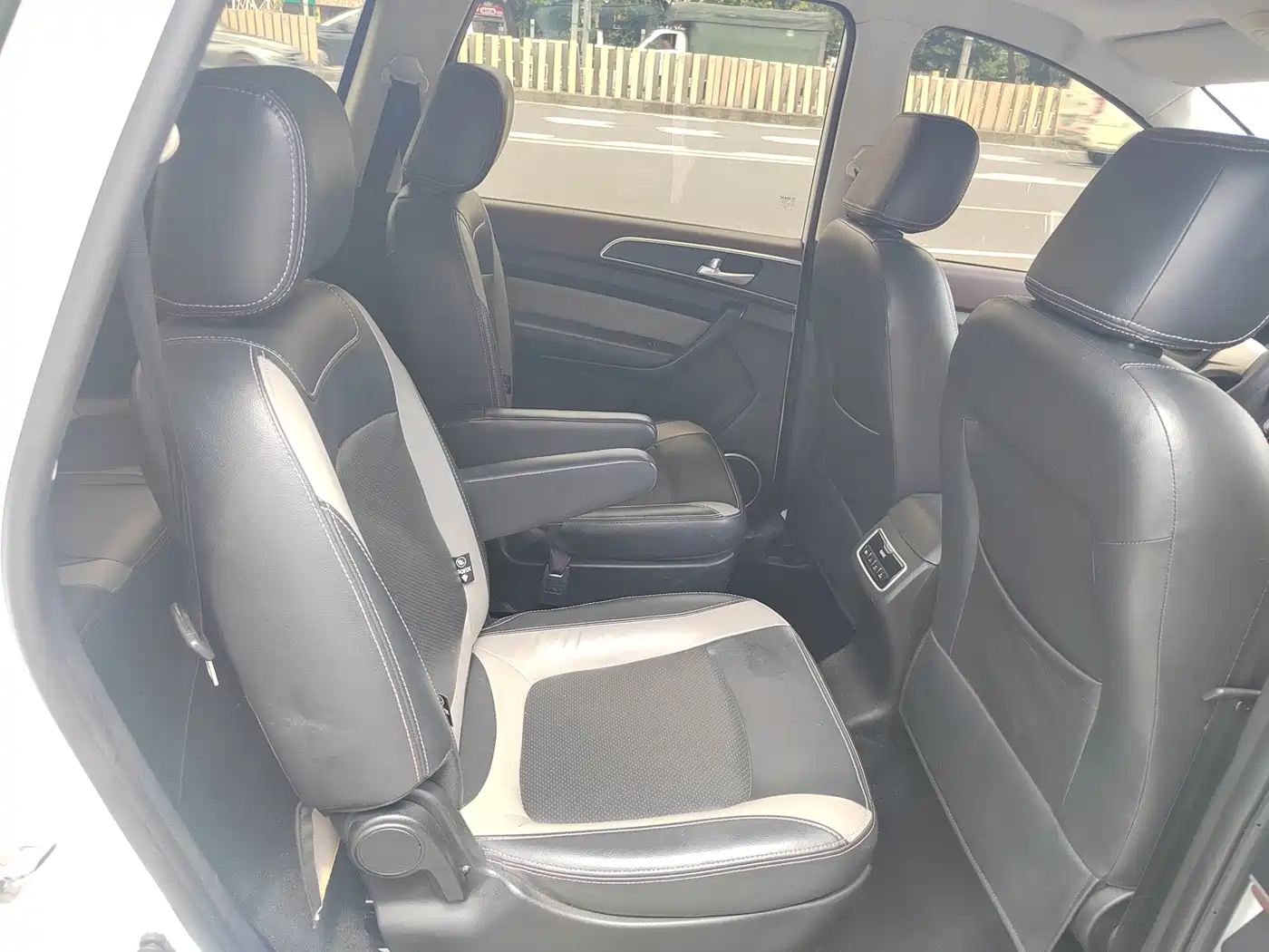 BAIC Huansu H3 2018 2017 1.5L Manual Comfort Sunroof Edition