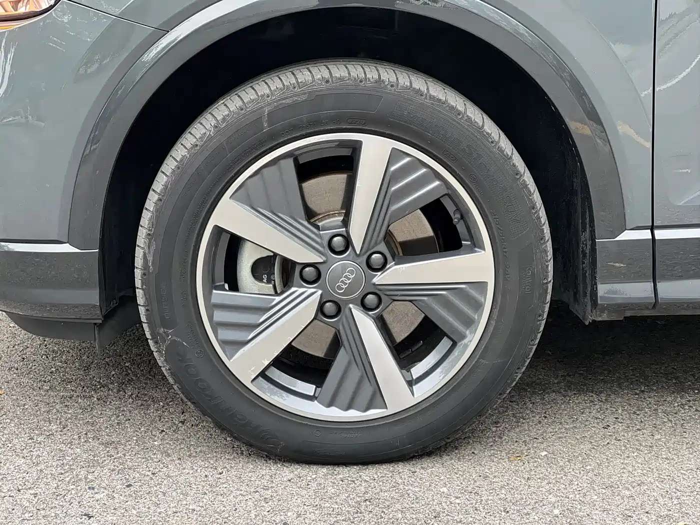 Audi Q2L e-tron 2019 Q2L e-tron Pure Electric Smart Cool Edition фото 5