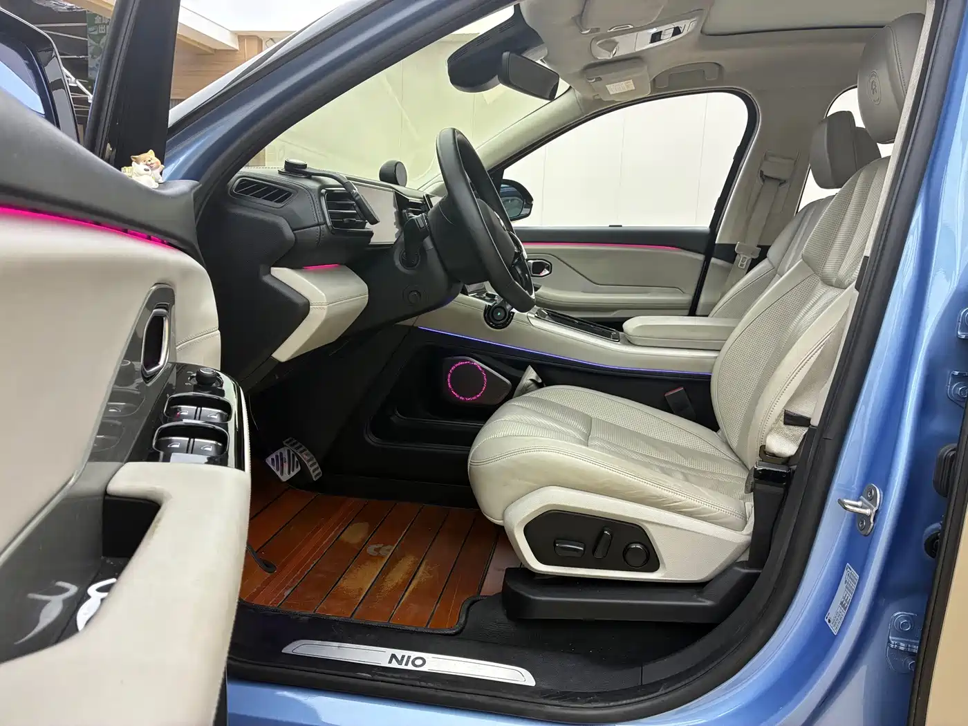 NIO ES8 2018 2018 Founder Edition