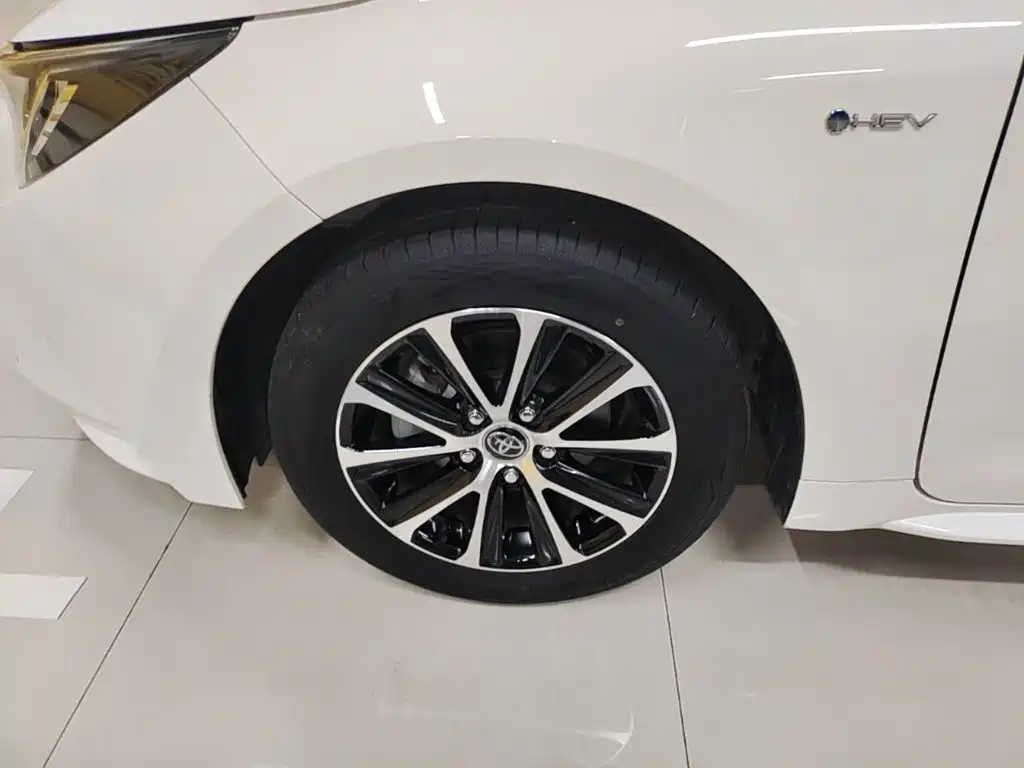 Toyota Levin 2025 2024 Smart Hybrid 1.8L Leading Edition