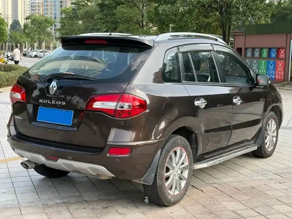 Renault Koleos (Import) 2014 2014 2.0L 2WD Fashion Edition