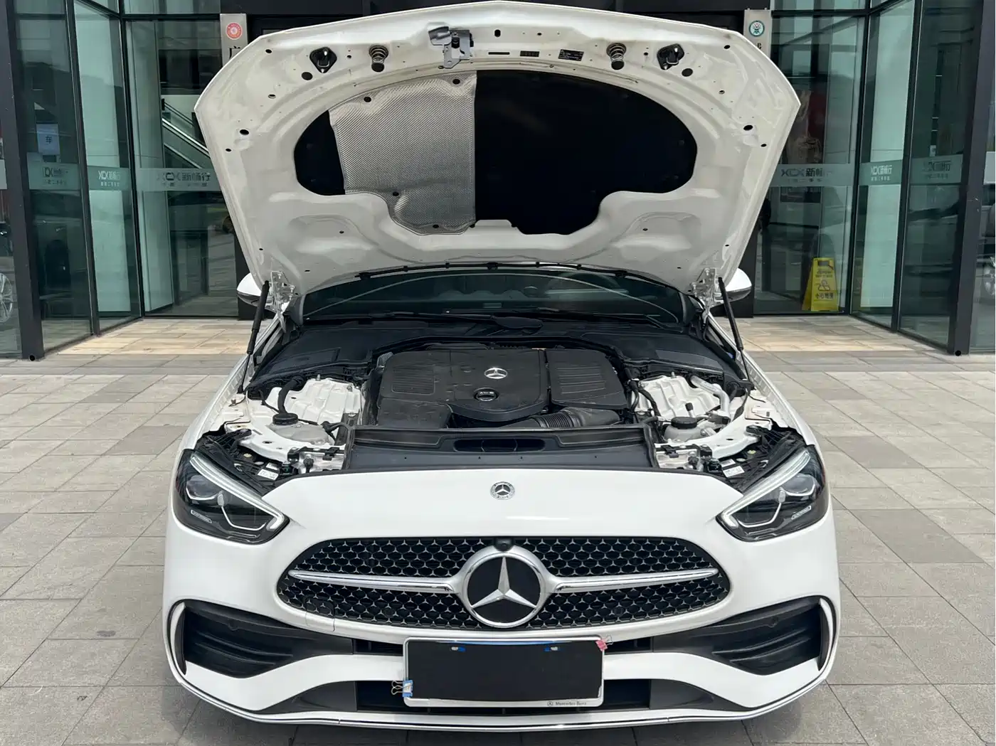 MERCEDES-BENZ CLASS C