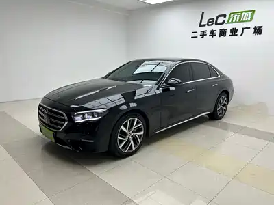 Mercedes-Benz E