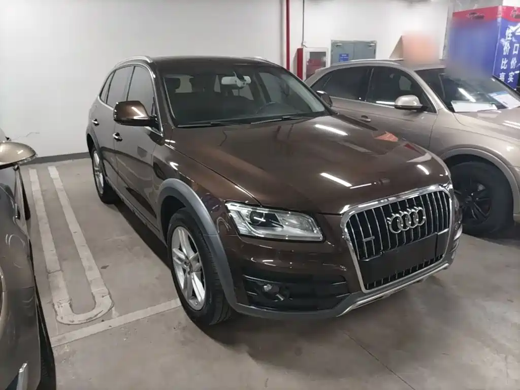 Audi Q5 2018 2017 Plus 40 TFSI Technology