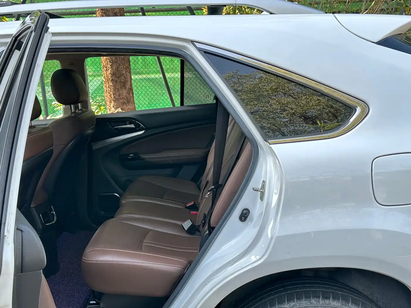 BYD S7 2017 2.0T Auto Luxury фото 8
