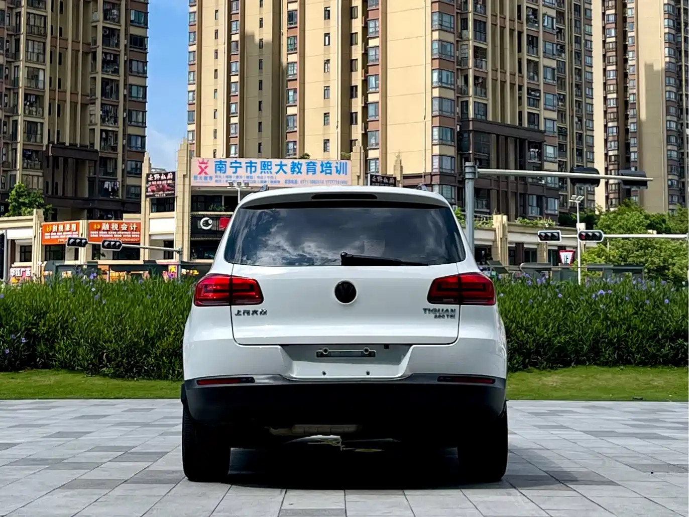 Volkswagen Tiguan 2016 280TSI Automatic 2WD Silk Road Fashion Edition фото 6
