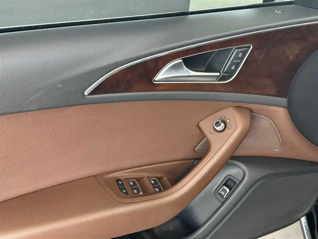 Audi A6L 2016 30 FSI Comfort фото 4