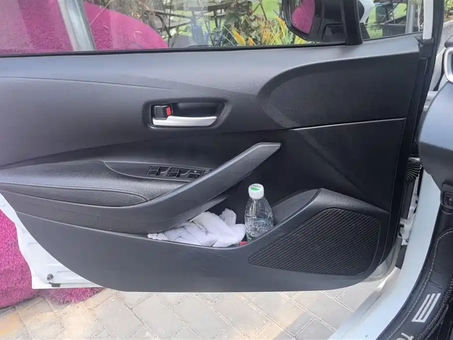 Toyota Corolla 2019 1.2T S-CVT GL-i Elite Edition фото 7