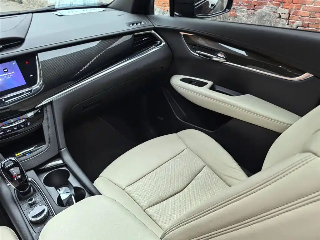 Cadillac XT6 2020 Facelift 28T 6-Seater Luxury фото 14