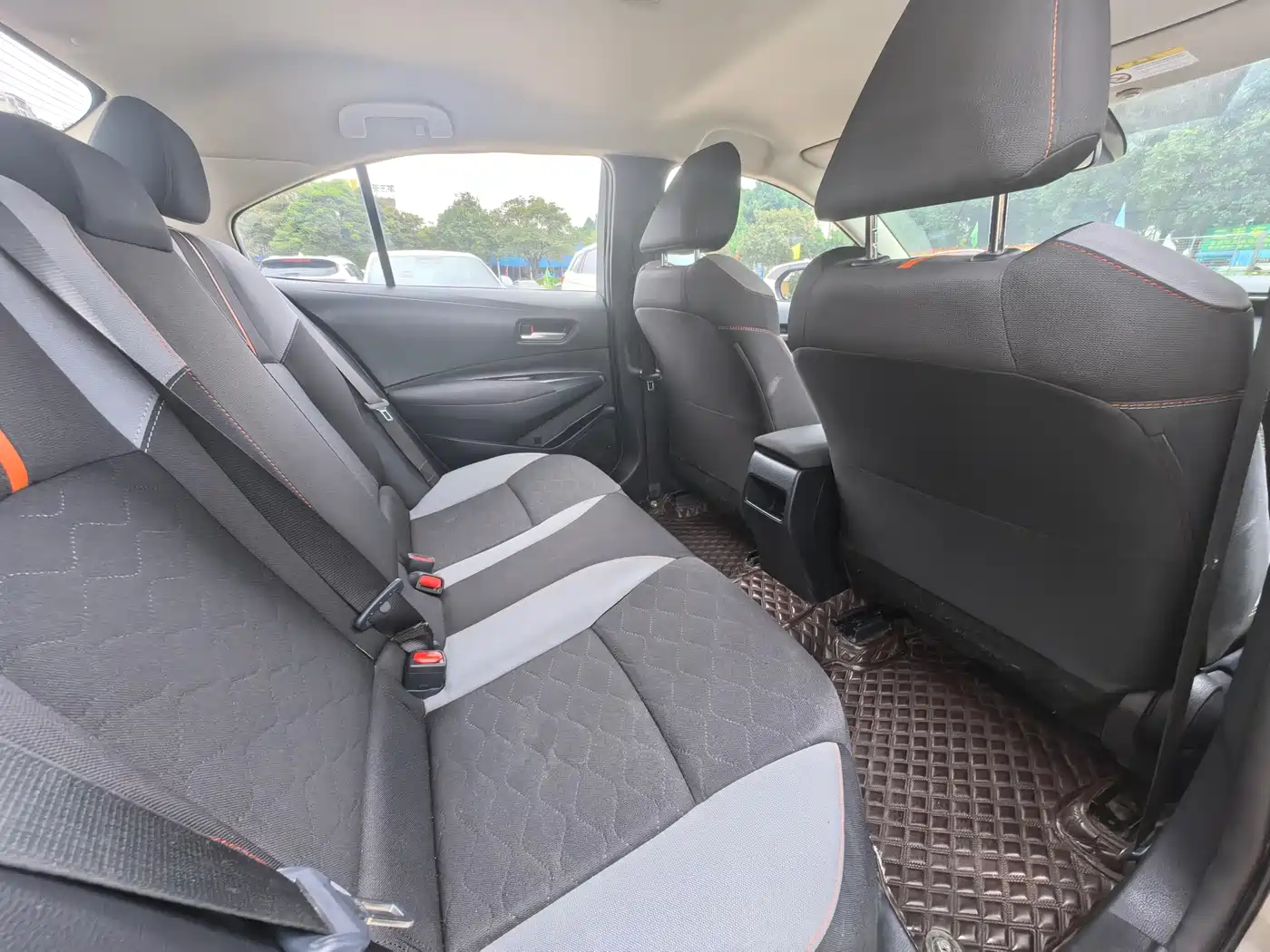 Toyota Corolla 2023 1.2T Pioneer Edition фото 9