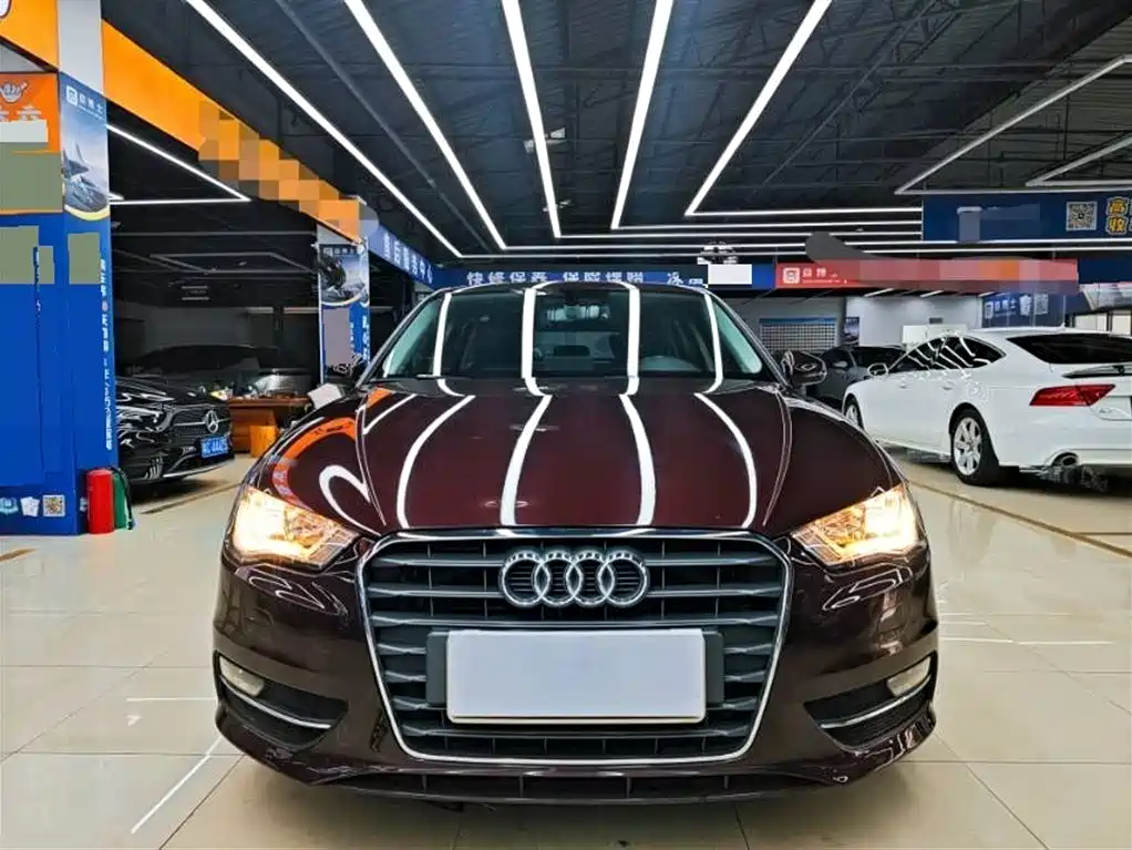 Audi A3 2016 Sportback 35 TFSI Progressive фото 2