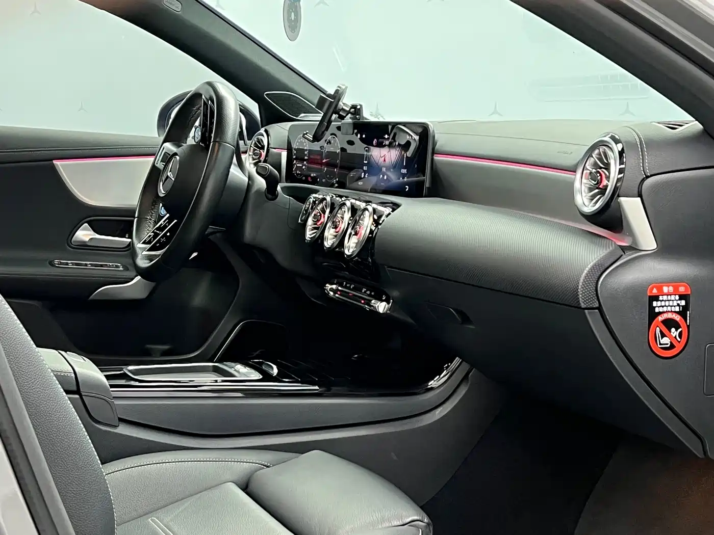Mercedes-Benz A-Class, миниатюра 10