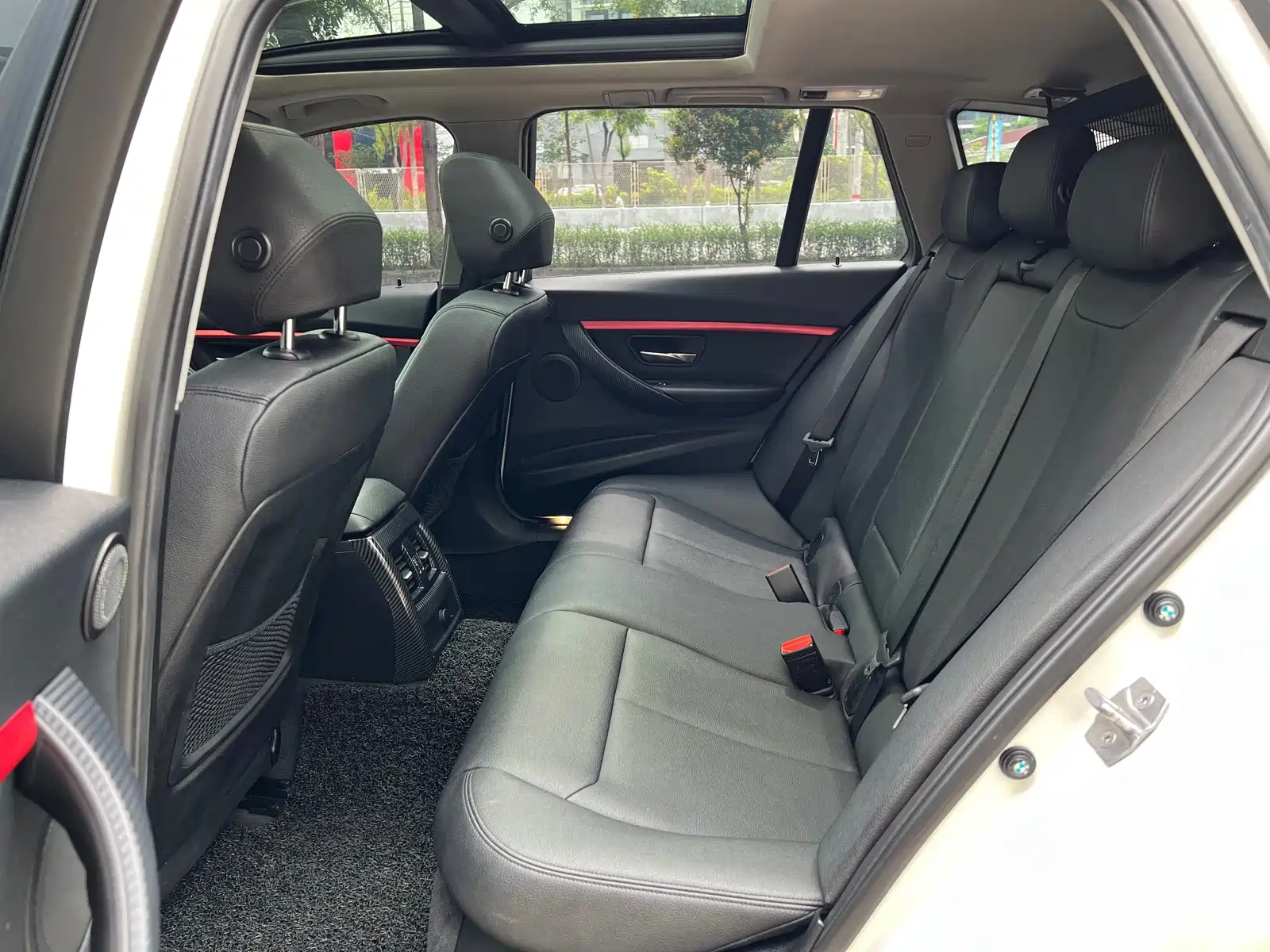 Фото 13 - BMW 3 Series (Import)