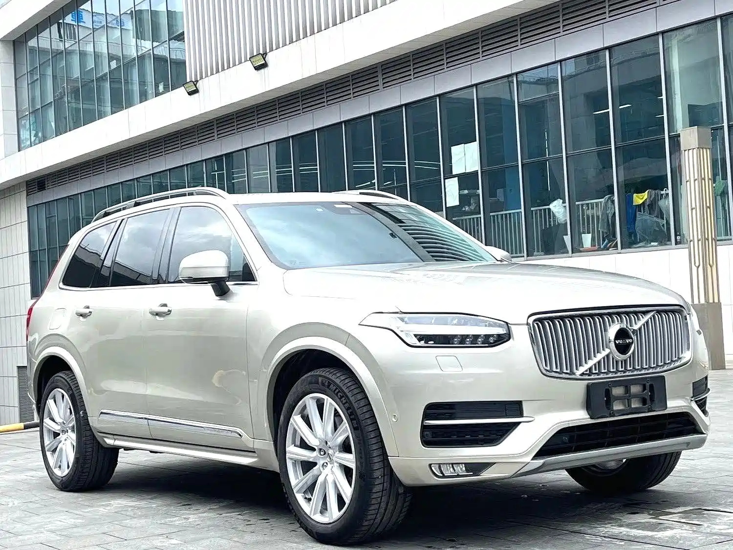 Фото 3 - Volvo XC90