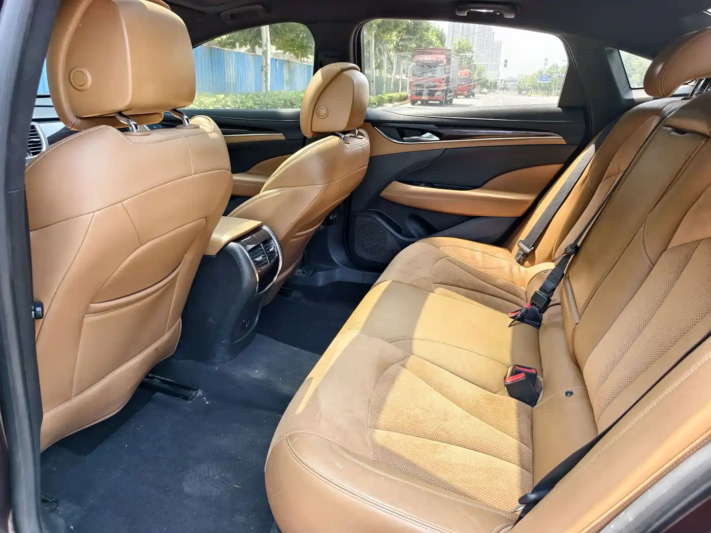 Фото 6 - Buick LaCrosse