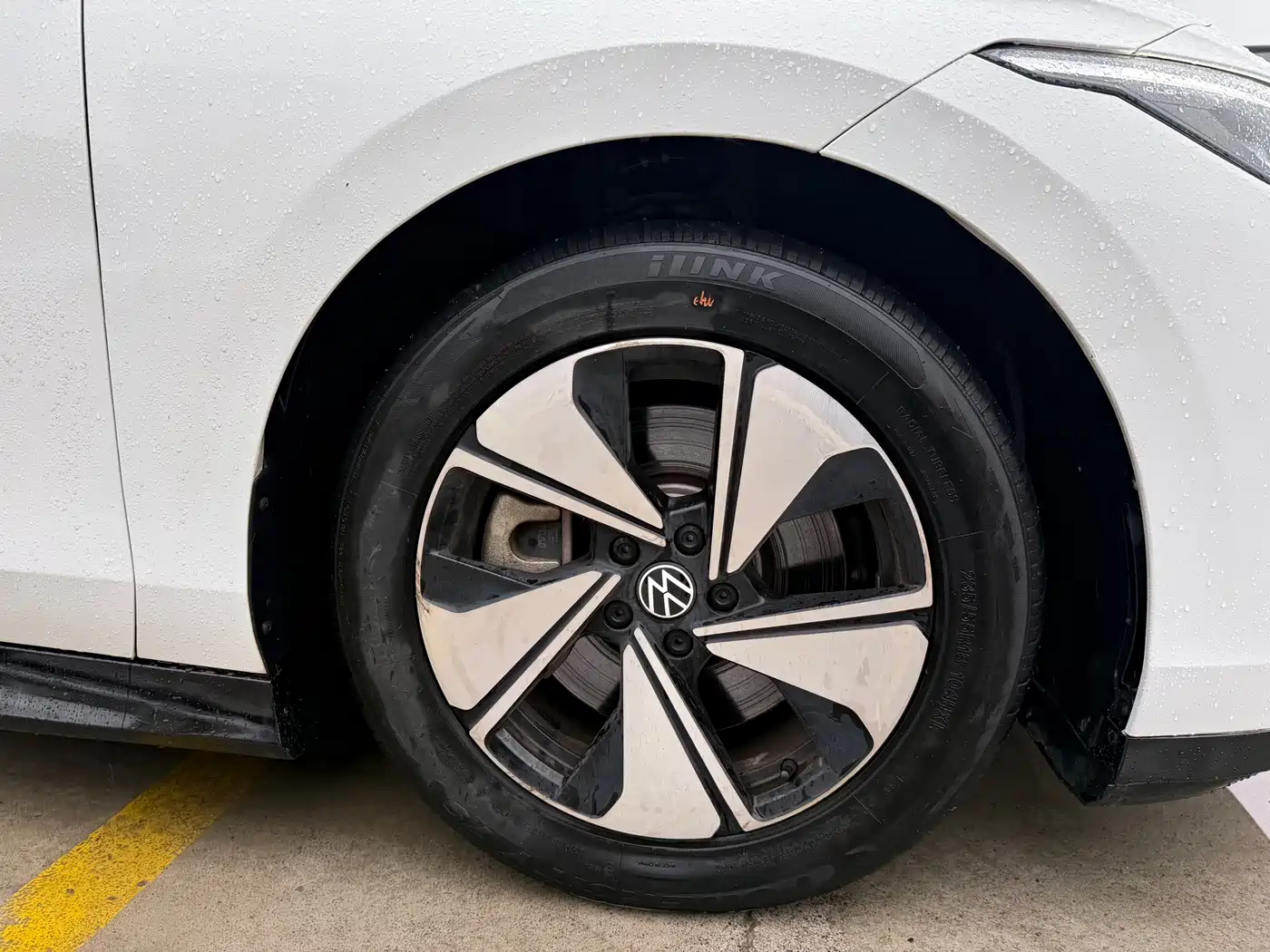 VOLKSWAGEN ID.7 VIZZION