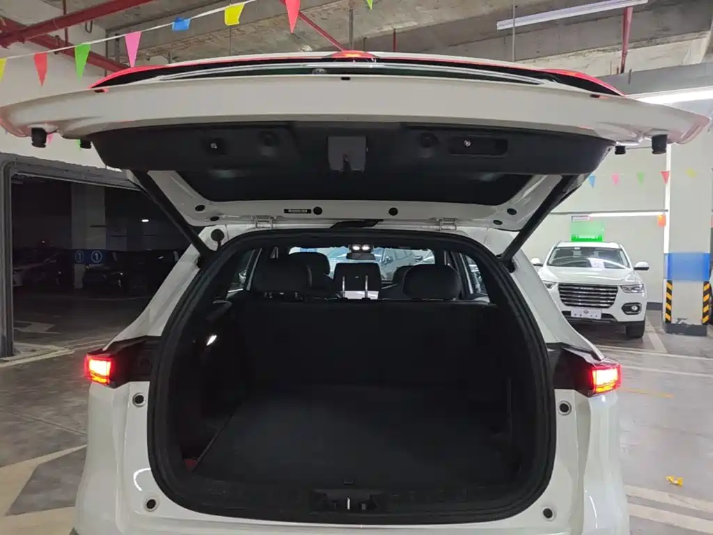 Фото 19 - Changan CS75 PLUS