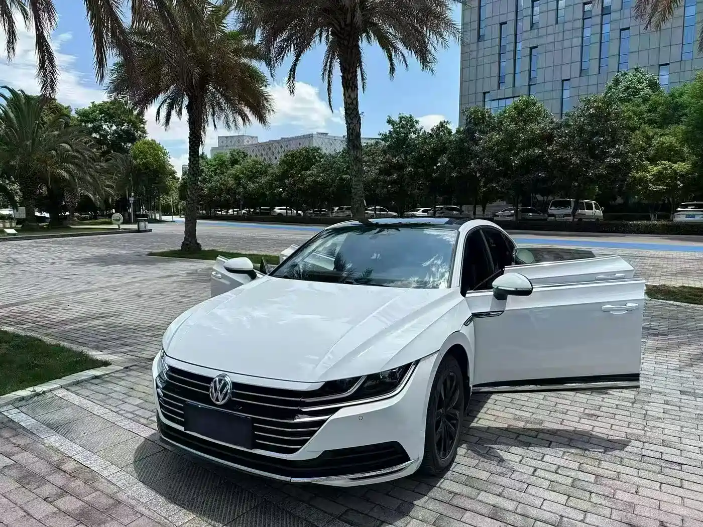 Volkswagen FAW-Volkswagen CC 2020 330TSI Elegance Version China VI