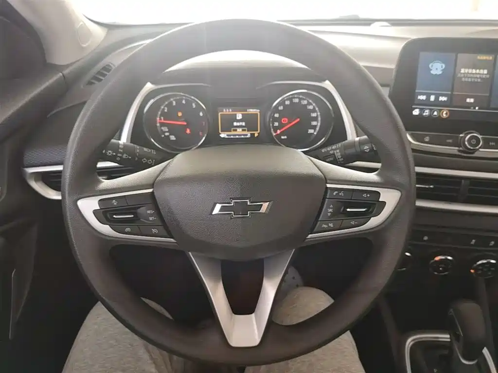 Chevrolet Trax 2019 Redline 335T CVT Extreme Edition (China VI) фото 11