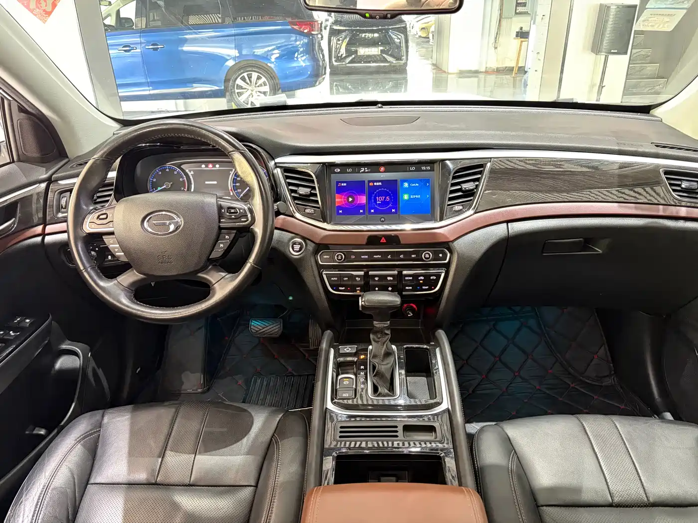 GAC Trumpchi Trumpchi GS8 2017 320T 2WD Luxury Edition (7-Seater) фото 15