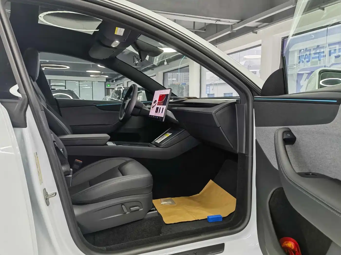 Tesla Model Y 2026 2026 Rear-Wheel Drive