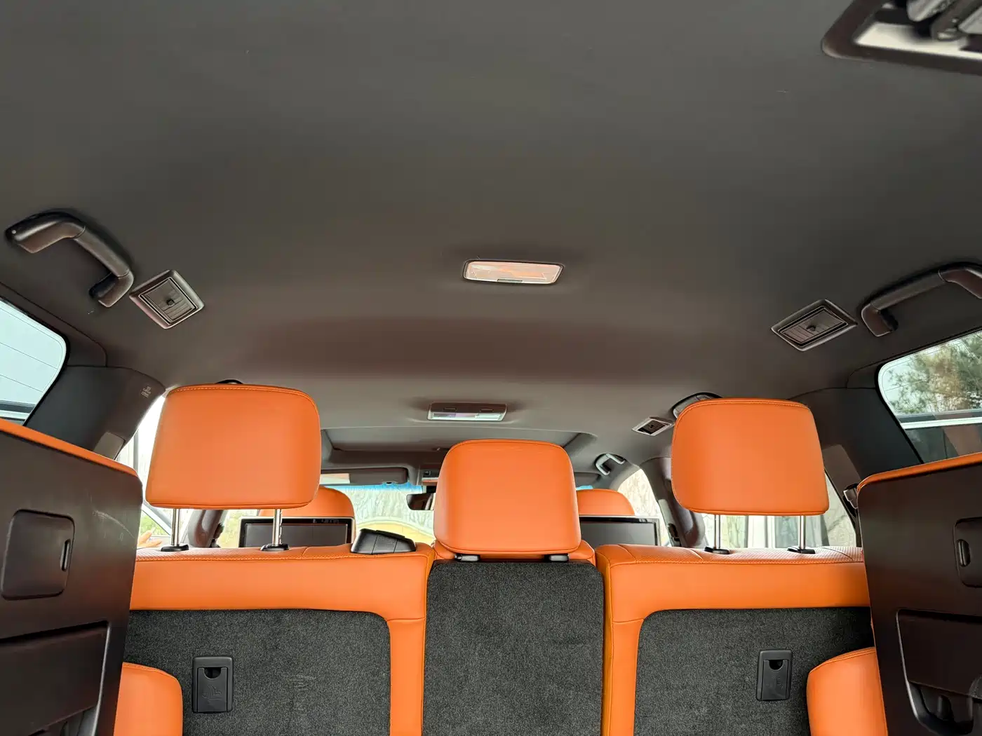 Lexus LX 2016 570 Luxury Premium Edition фото 26
