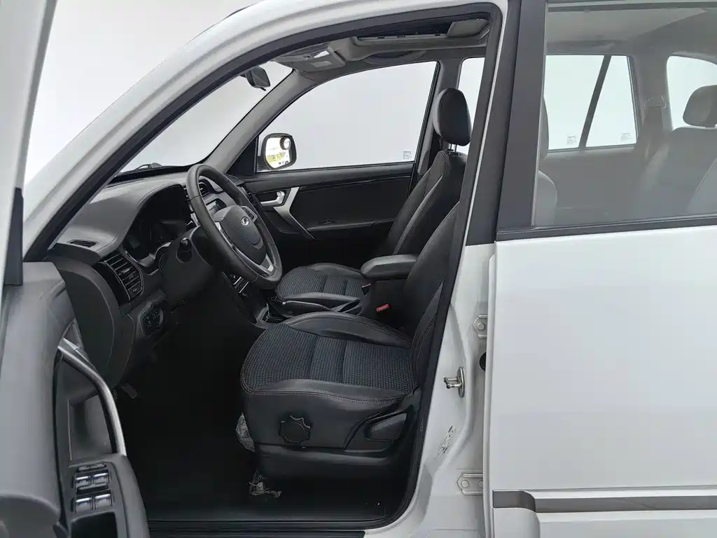Chery Tiggo 3 2018 2016 1.6L CVT Smart Edition