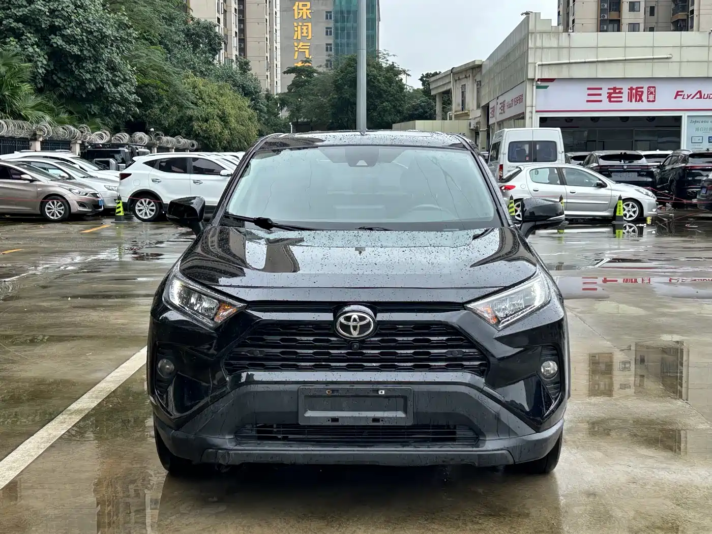 Toyota RAV4 Rongfang 2023 2.0L CVT FWD Style Plus Edition фото 2