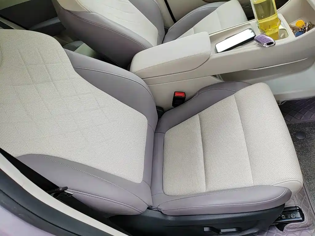 MG MG4 EV 2025 2025 Base Model
